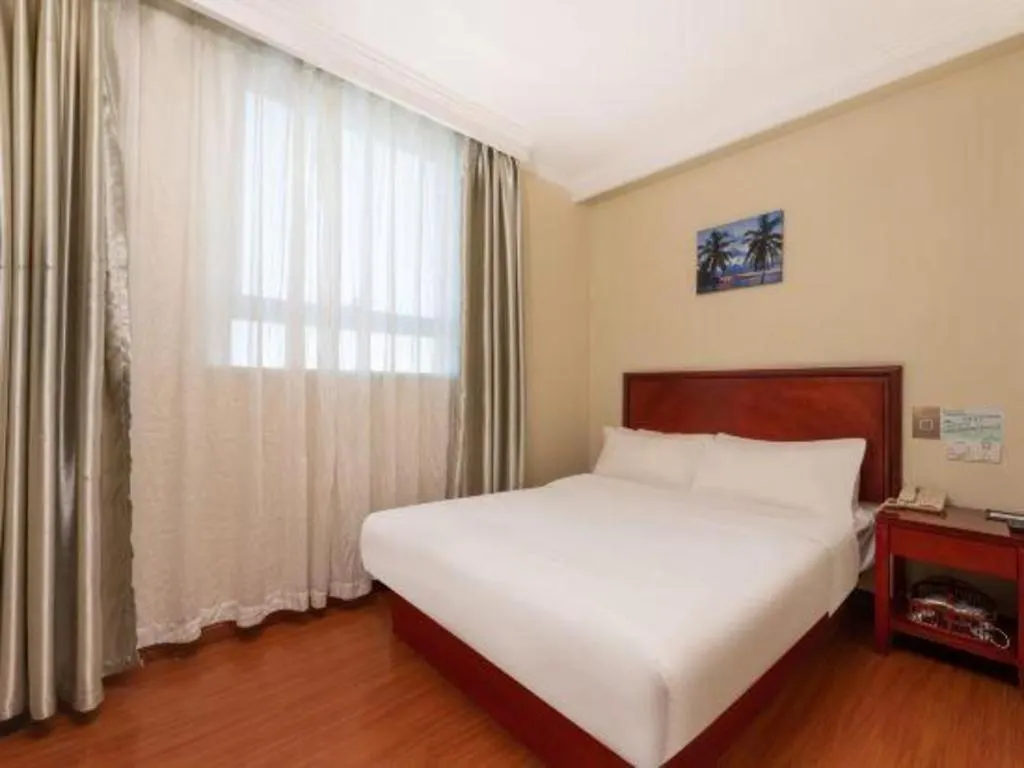 Greentree Inn Suzhou Railway Station North Square Haobainian Wedding Dress City Express Hotel  Suzhou (Jiangsu)