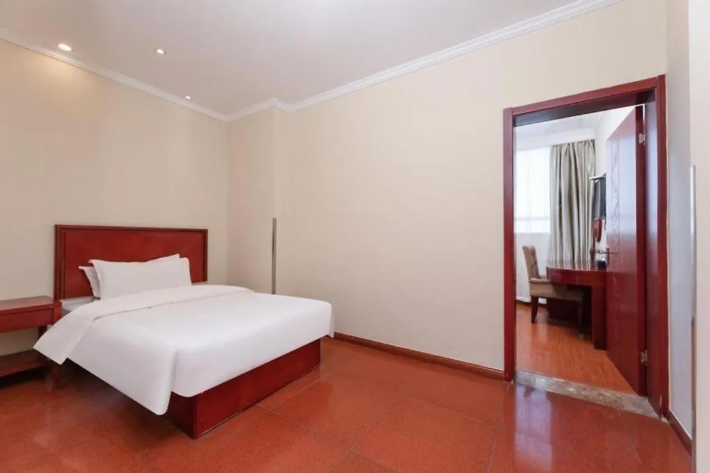 Greentree Inn Suzhou Railway Station North Square Haobainian Wedding Dress City Express Hotel  סוג'ואו