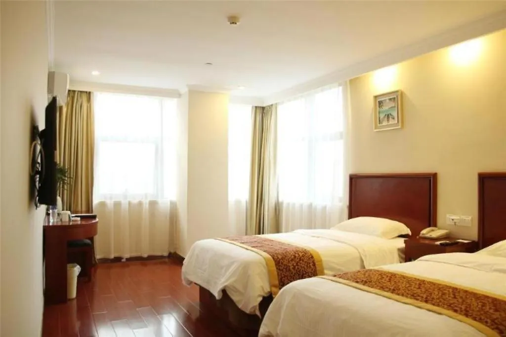 Greentree Inn Suzhou Railway Station North Square Haobainian Wedding Dress City Express Hotel סין