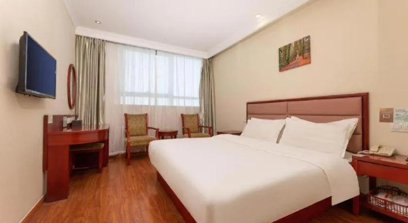 Greentree Inn Suzhou Railway Station North Square Haobainian Wedding Dress City Express Hotel